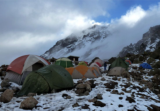 kilimanjaro-climb-lemosho-route-tour-9-day